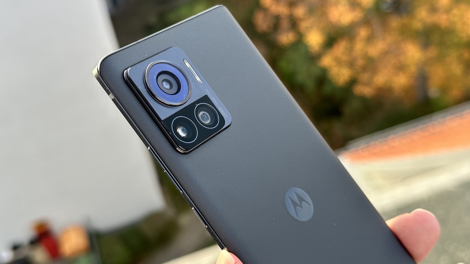 Motorola Edge 30 Ultra review: talkin' bout a resolution