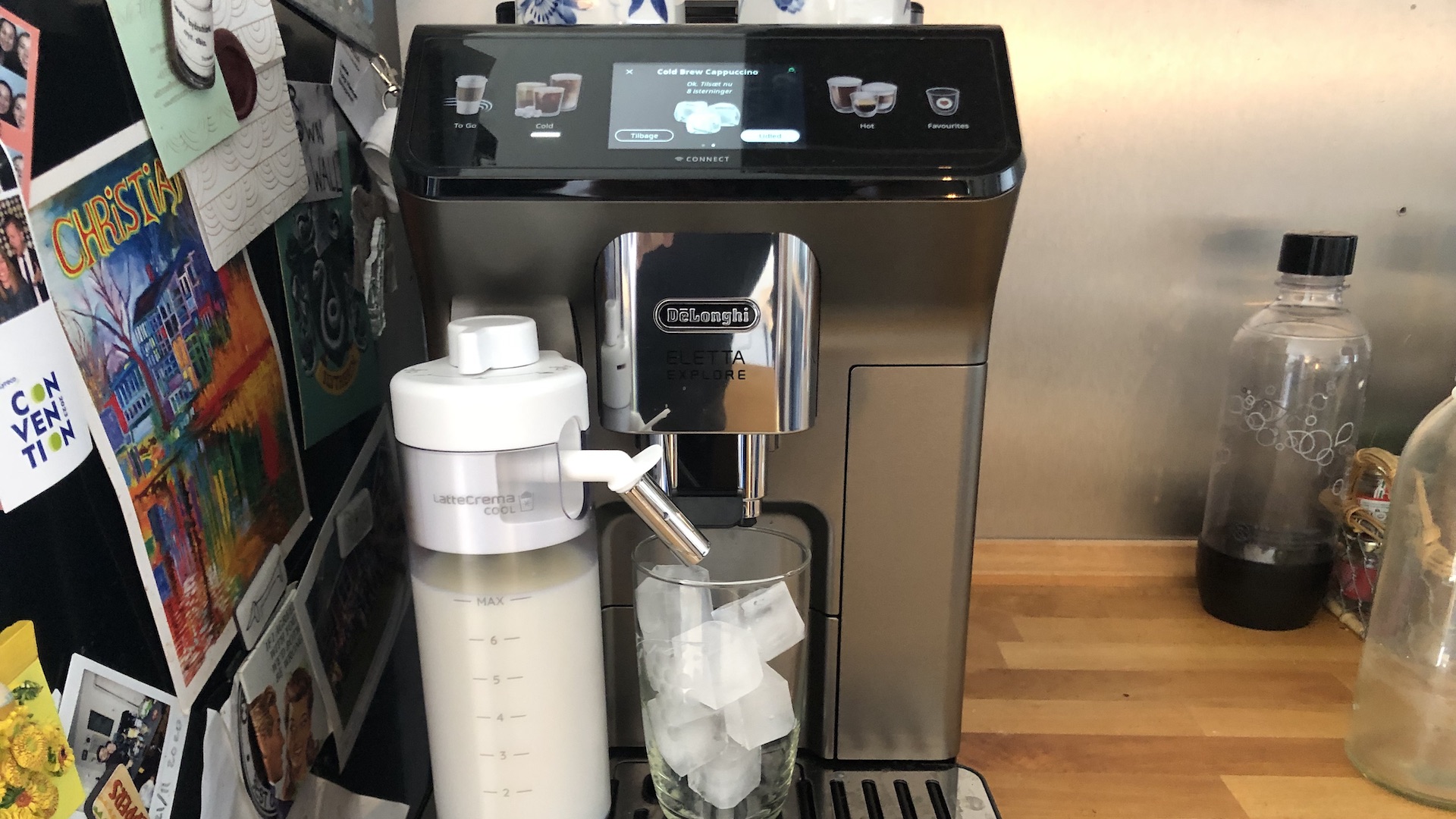 DeLonghi Eletta Explore Bean to Cup coffee machine with Cold Brew