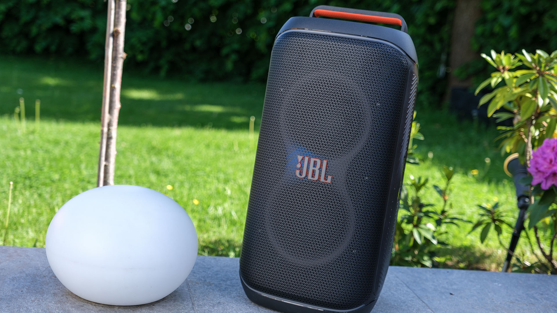 JBL PartyBox Club 120 Review: Punches Above Its Weight Class